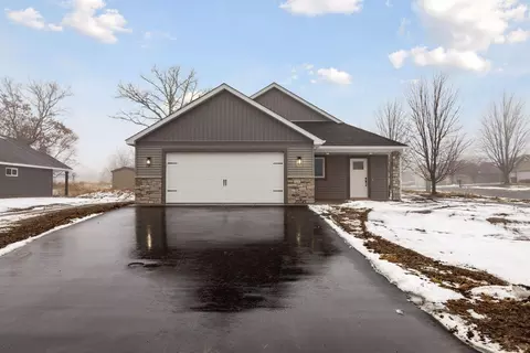 199 Pintail St, Baldwin, WI 54002