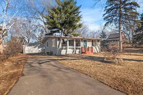 525 Wheelock Pkwy E, Saint Paul, MN 55130