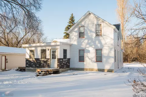 615 15th Ave NW, West Fargo, ND 58078