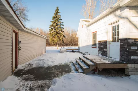 615 15th Ave NW, West Fargo, ND 58078 photo 5
