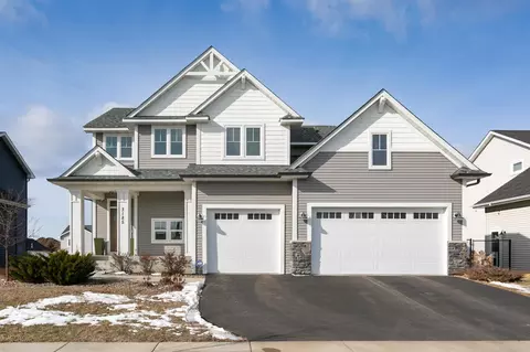 3185 Glasgow St, River Falls, WI 54022