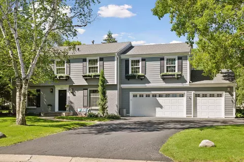 6504 Cherokee Trl, Edina, MN 55439