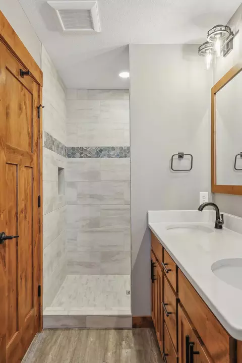 361 Vorwald St, River Falls, WI 54022 photo 31