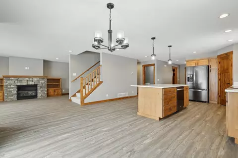 361 Vorwald St, River Falls, WI 54022 photo 8