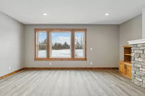 361 Vorwald St, River Falls, WI 54022 photo 19