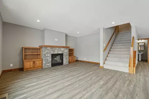 361 Vorwald St, River Falls, WI 54022 photo 16