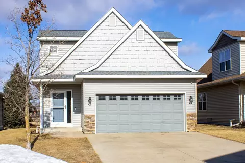 1503 Praha St SE, New Prague, MN 56071