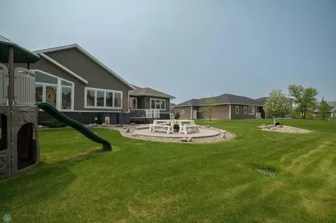 Exterior - 831 Sunset Dr, Mapleton, ND 58059 photo 11 of 18