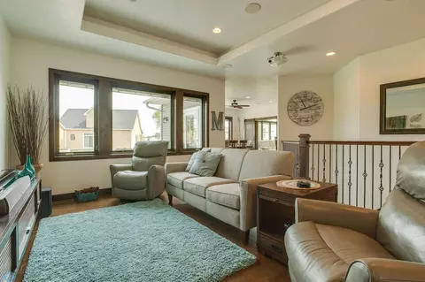 Living - 831 Sunset Dr, Mapleton, ND 58059 photo 2 of 5