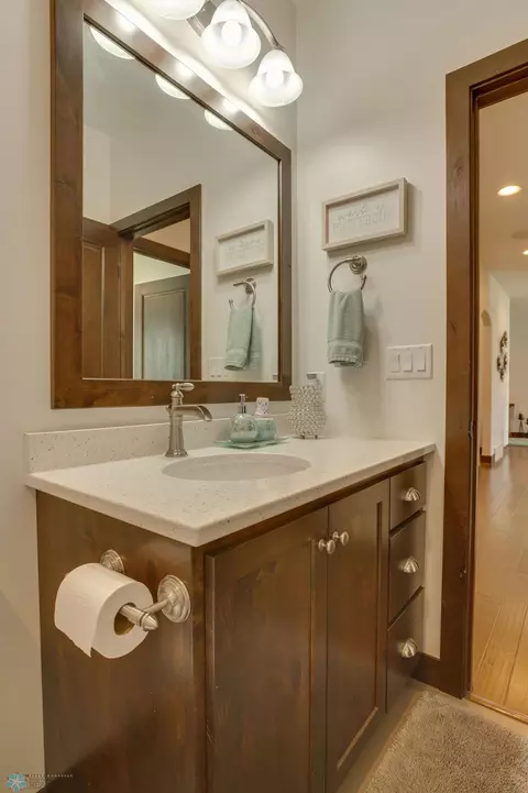 Bath - 831 Sunset Dr, Mapleton, ND 58059 photo 6 of 10