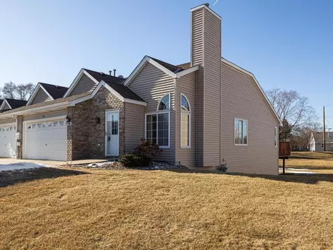 7866 Taylor St NE, Spring Lake Park, MN 55432