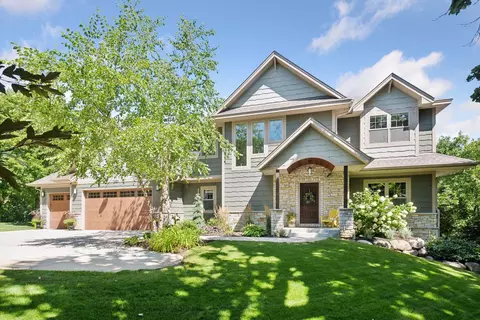 1340 Fox St, Wayzata, MN 55391