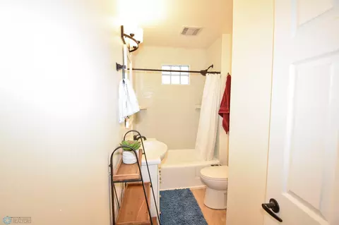 1305 8th St S, Fargo, ND 58103 photo 18
