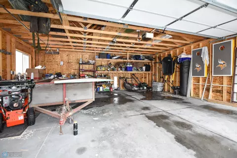 1305 8th St S, Fargo, ND 58103 photo 34