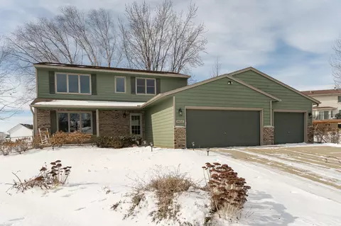 4432 Cambridge Ln NW, Rochester, MN 55901