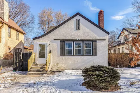 1414 Queen Ave N, Minneapolis, MN 55411