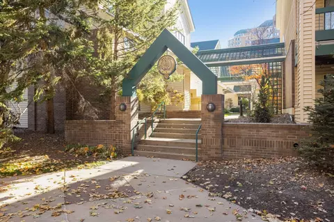 7625 Edinborough Way #2113, Edina, MN 55435