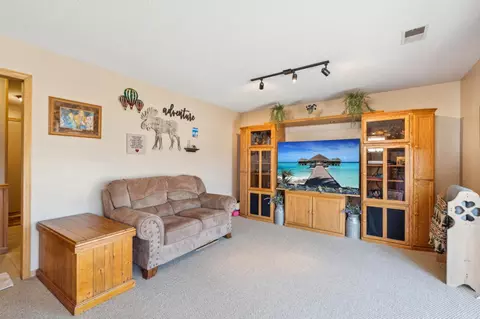 404 Elder Ct NW, Saint Michael, MN 55376 photo 12