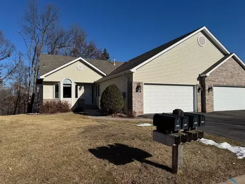 4492 Lakeshore Ter, Eagan, MN 55122 photo 2
