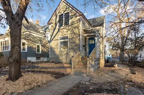 1062 24th Ave SE, Minneapolis, MN 55414