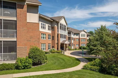 935 Ferndale St N #112, Maplewood, MN 55119