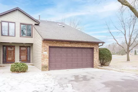 13307 Morgan Ave S, Burnsville, MN 55337