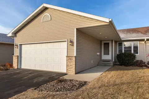2303 Fisher Ct NW, Rochester, MN 55901