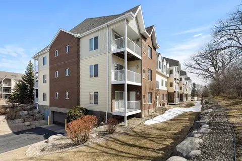 13670 Carrach Ave #105, Rosemount, MN 55068