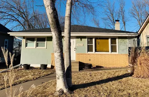 1935 Cottage Ave E, Saint Paul, MN 55119