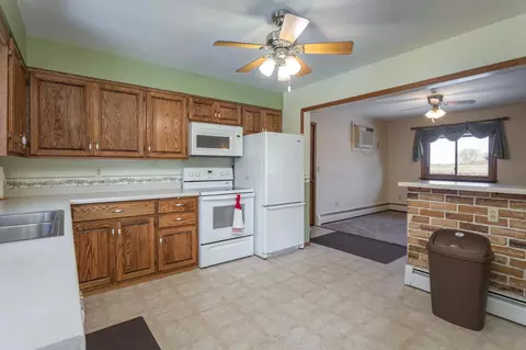 413 1st St N, Hoffman, MN 56339 photo 9