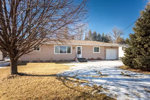 413 1st St N, Hoffman, MN 56339 photo 2