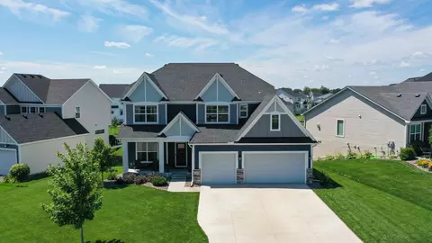 2423 Keystone Ave NE, Saint Michael, MN 55376