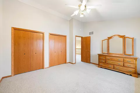 1727 Buckingham Path, Faribault, MN 55021 photo 19