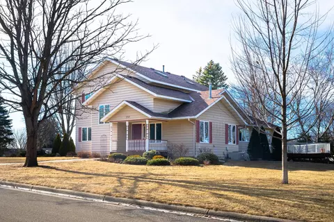 1727 Buckingham Path, Faribault, MN 55021 photo 24