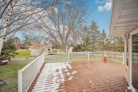 1727 Buckingham Path, Faribault, MN 55021 photo 25