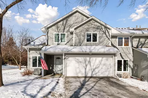 1596 Geske Rd, Chaska, MN 55318