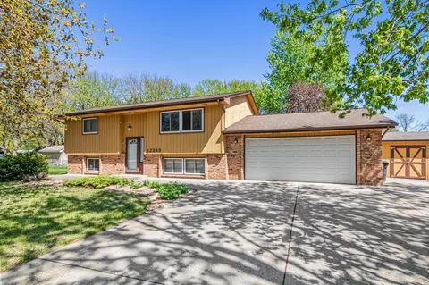 12383 Hillsboro Ave, Savage, MN 55378