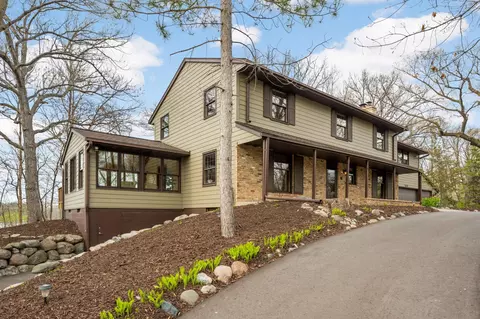16550 Birch Briar Trl, Plymouth, MN 55447