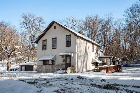 357 Hawthorne Ave E, Saint Paul, MN 55130
