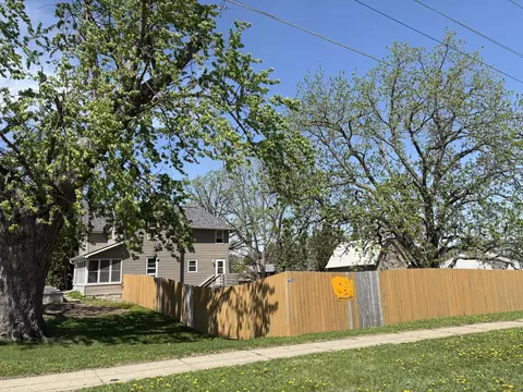 Exterior - 20 1st Ave NW, Plainview, MN 55964 photo 6 of 6