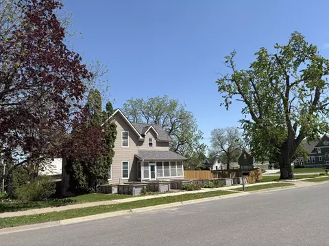 Exterior - 20 1st Ave NW, Plainview, MN 55964 photo 2 of 6