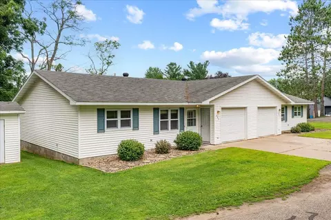 201-203 L J Ests, Glenwood City, WI 54013