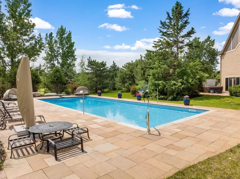 Exterior - 20120 France Cir, Prior Lake, MN 55372 photo 8 of 24