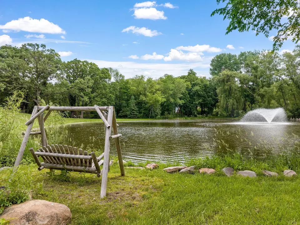 View/Area - 20120 France Cir, Prior Lake, MN 55372 photo 4 of 8