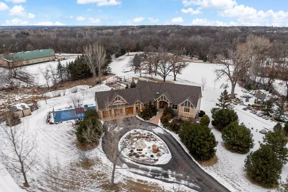 View/Area - 20120 France Cir, Prior Lake, MN 55372 photo 7 of 8