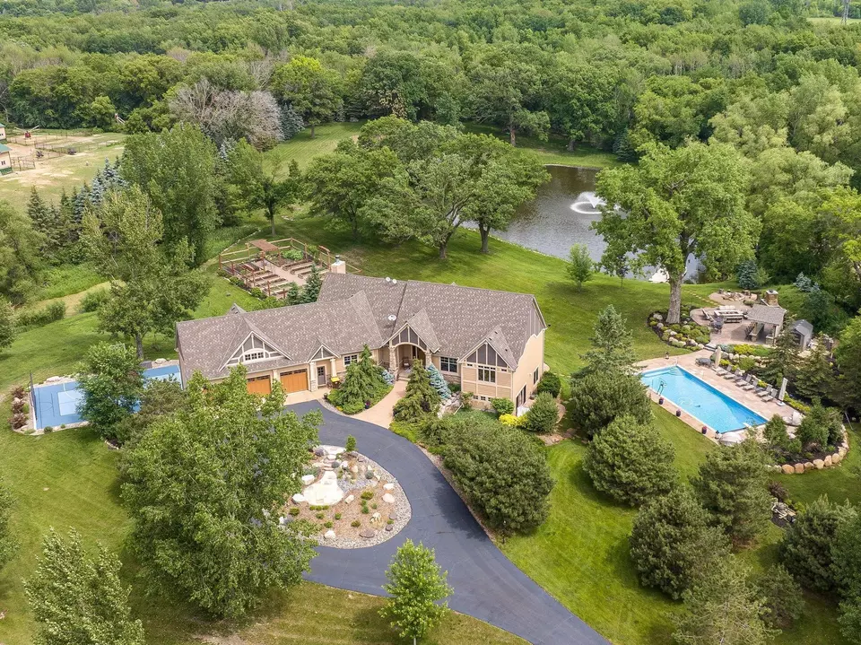 View/Area - 20120 France Cir, Prior Lake, MN 55372 photo 1 of 8