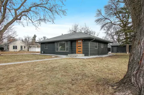 6901 Queen Ave S, Richfield, MN 55423