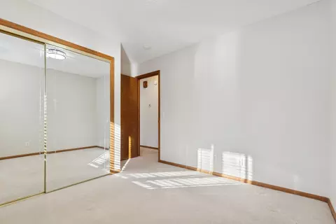 3950 Linden Cir, Excelsior, MN 55331 photo 14