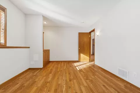 3950 Linden Cir, Excelsior, MN 55331 photo 29