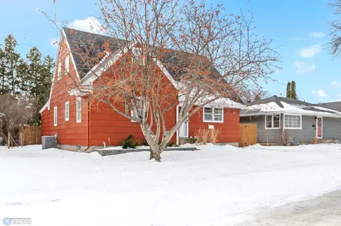 314 15th Ave S, Fargo, ND 58103